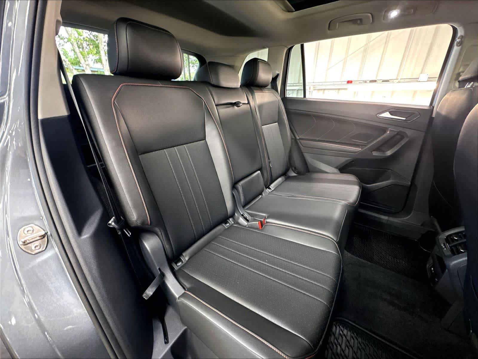 Used 2024 Volkswagen Tiguan Wolfsburg Edition AWD/4WD image 28