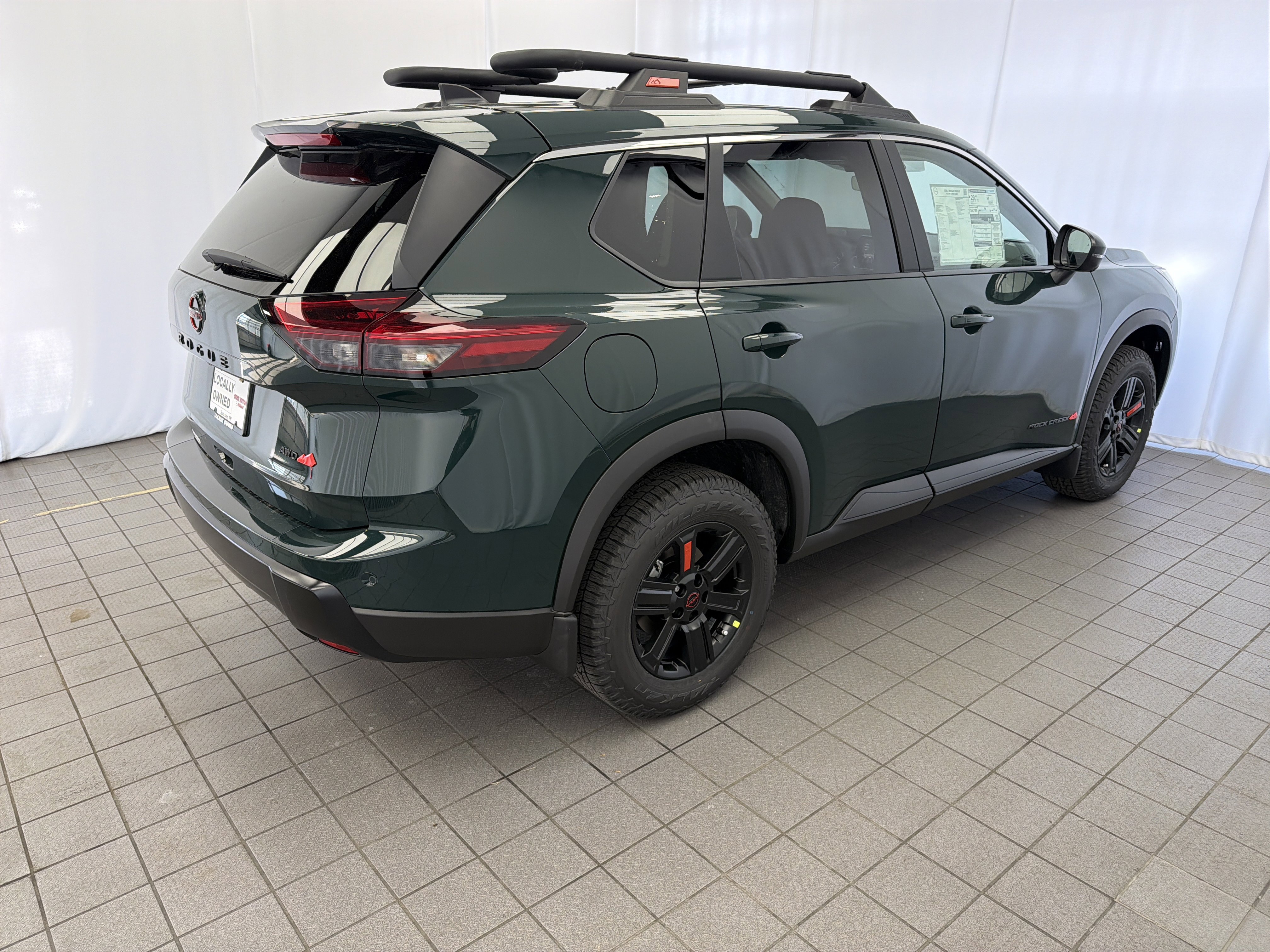 New 2026 Nissan Rogue SV AWD/4WD image 4