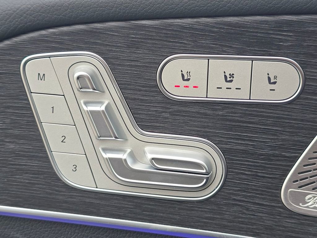 New 2026 Mercedes-Benz GLS 450 4MATIC image 6