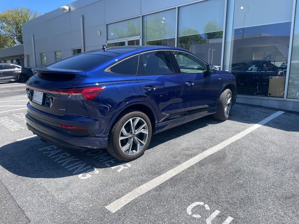 Used 2023 Audi Q4 e-tron Premium Plus w/ Premium Plus AWD/4WD image 6