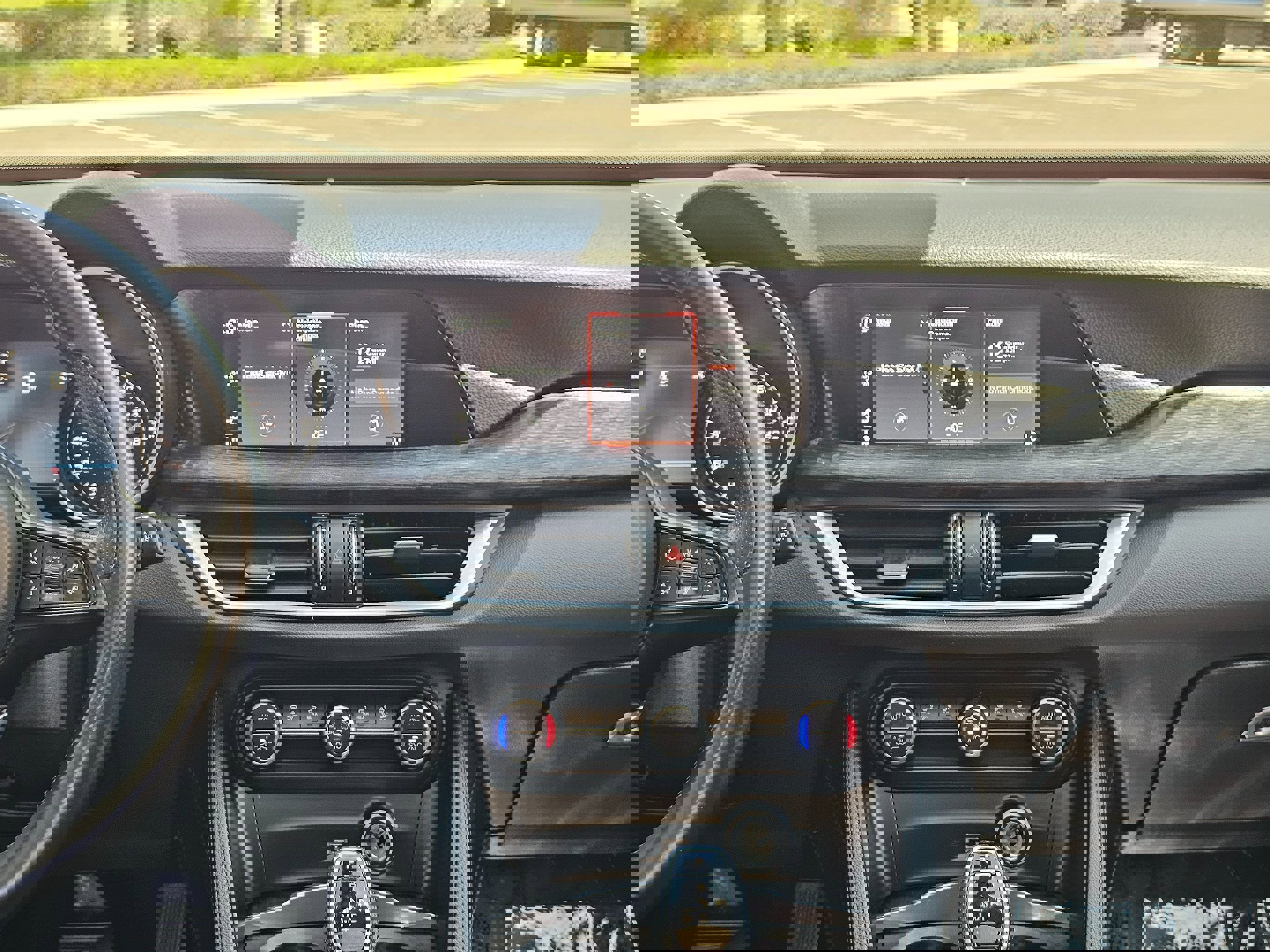 Used 2021 Alfa Romeo Stelvio Sprint w/ Nero Edizione image 22