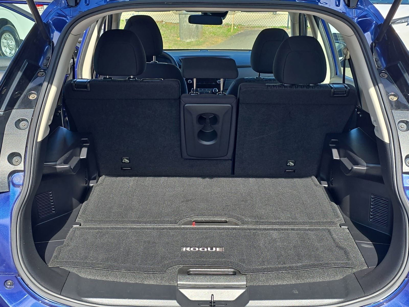 Used 2020 Nissan Rogue S image 16