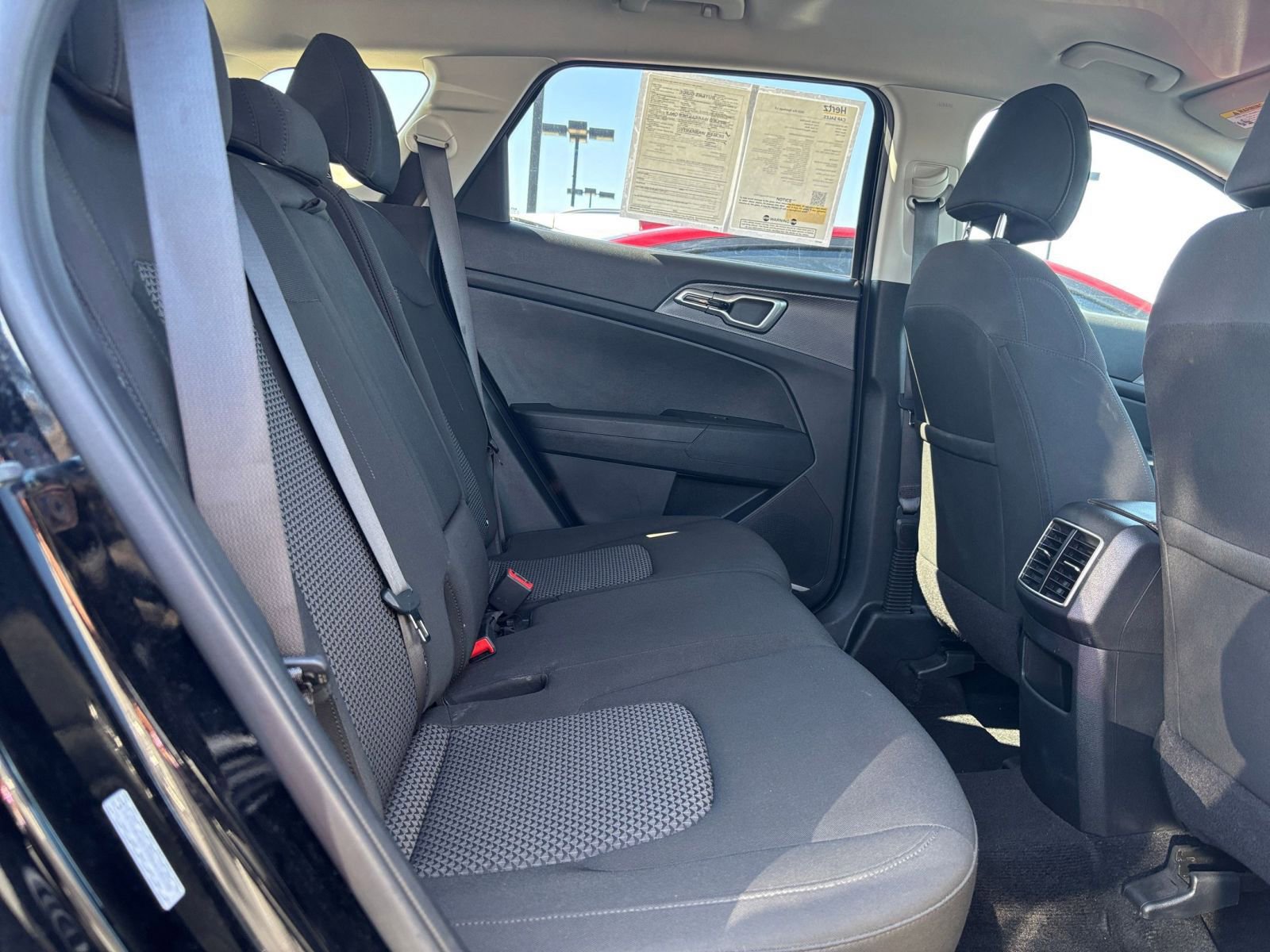 Used 2025 Kia Sportage LX FWD image 24