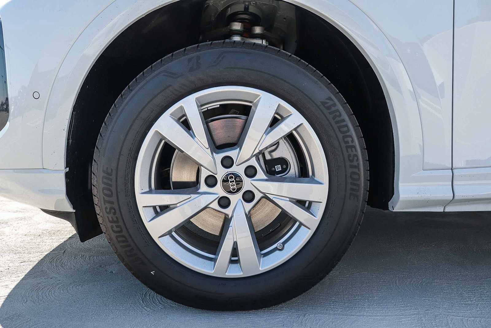 New 2025 Audi Q5 Premium image 14