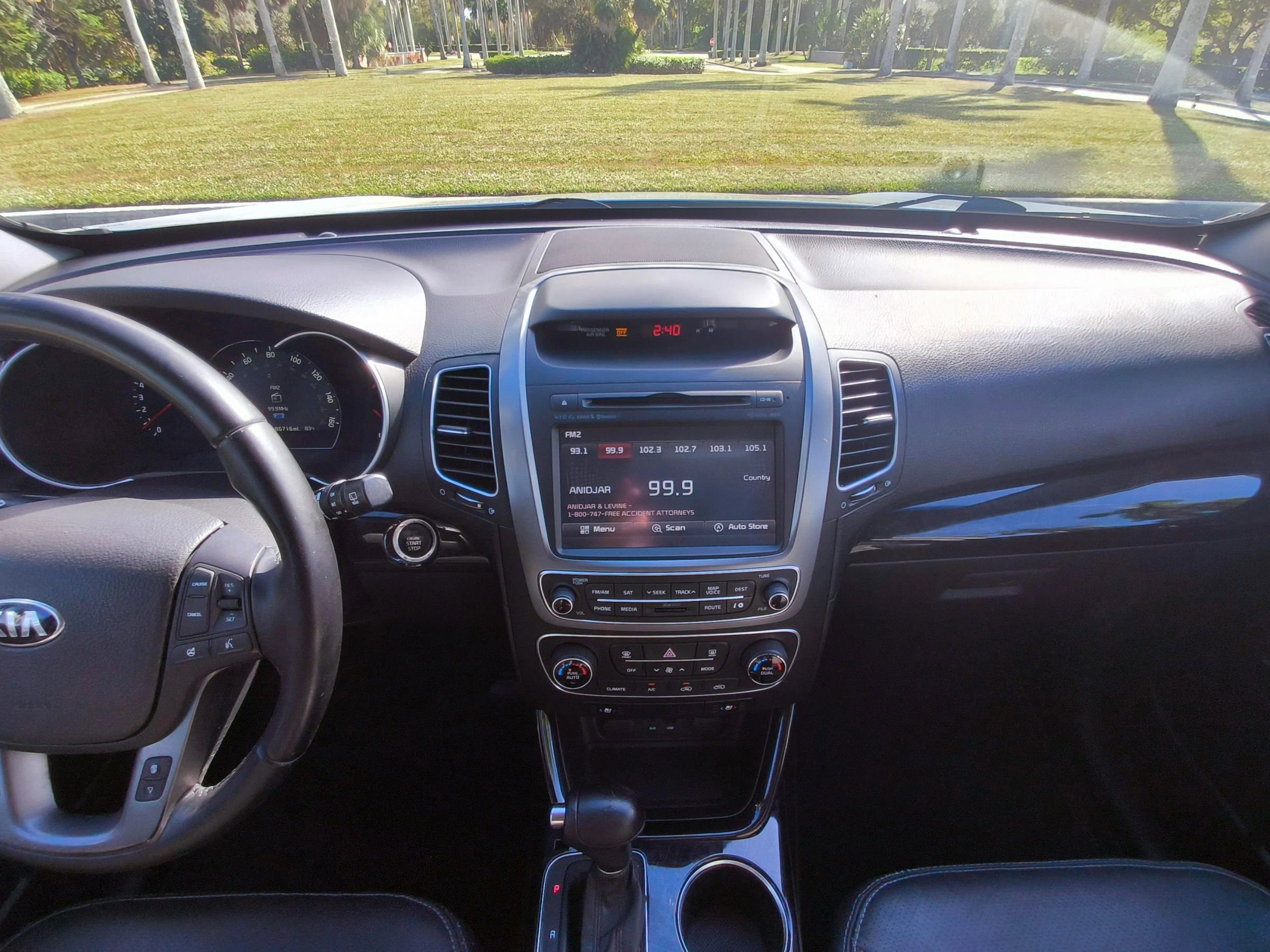 Used 2015 Kia Sorento EX w/ EX V6 Touring Package image 16