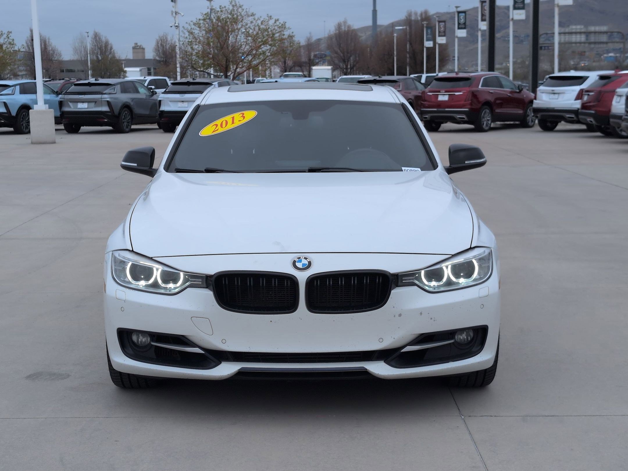 Used 2013 BMW 335i xDrive Sedan AWD/4WD image 8