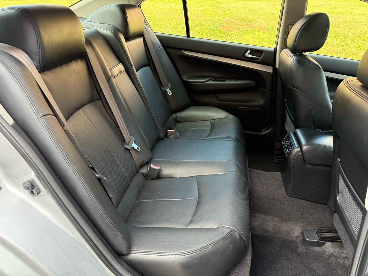 Used 2015 INFINITI Q40 AWD w/ Moonroof Package image 22