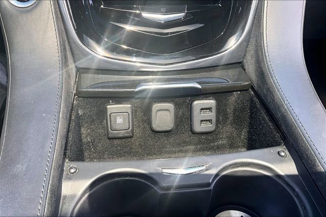 Used 2018 Cadillac Escalade Platinum AWD/4WD image 33
