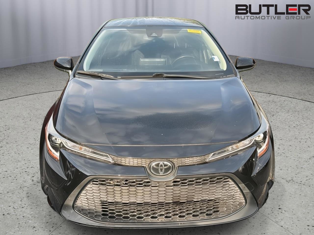 Used 2021 Toyota Corolla LE FWD image 4