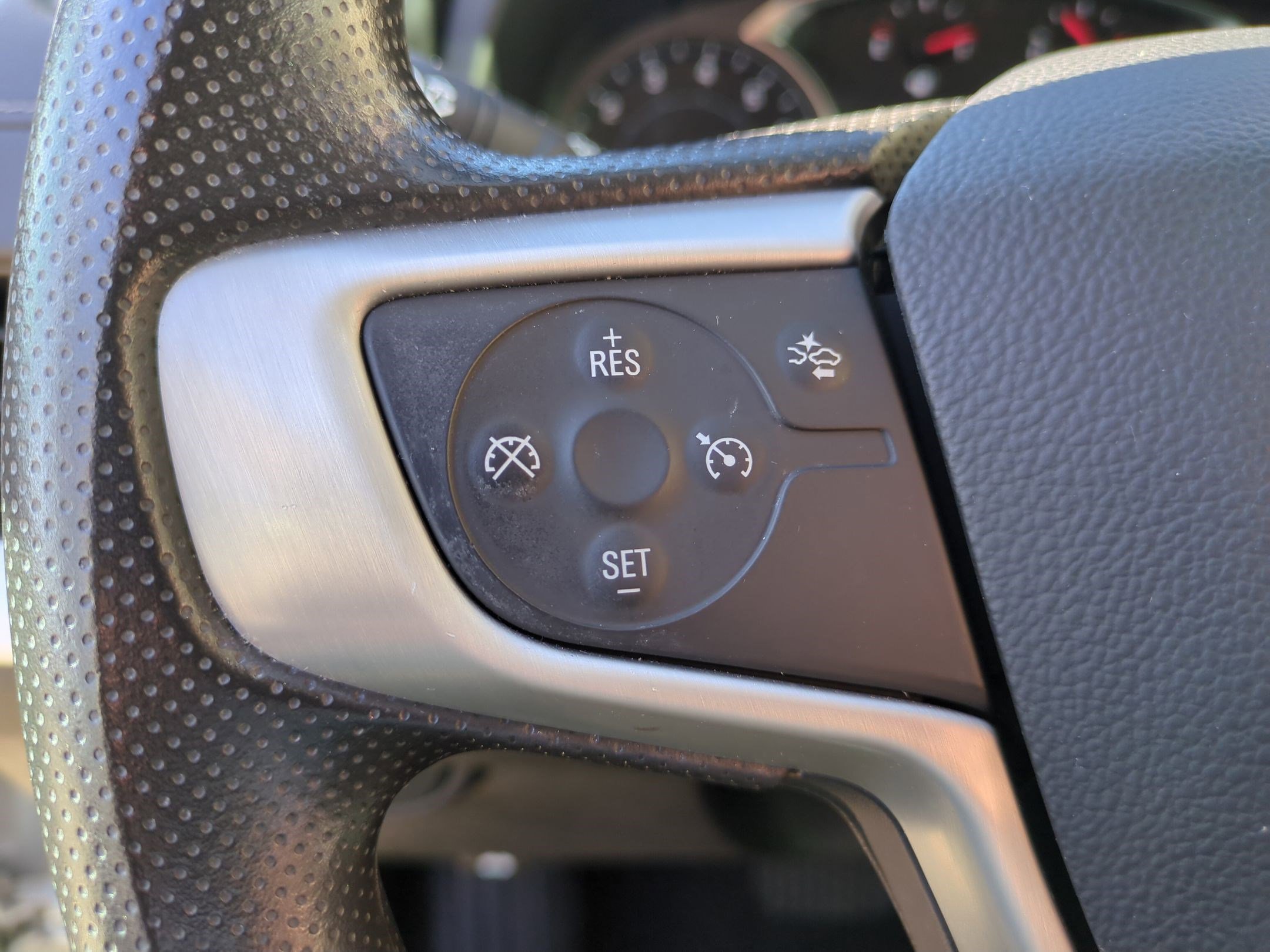 Certified 2022 GMC Terrain SLE w/ Driver Convenience Package image 16