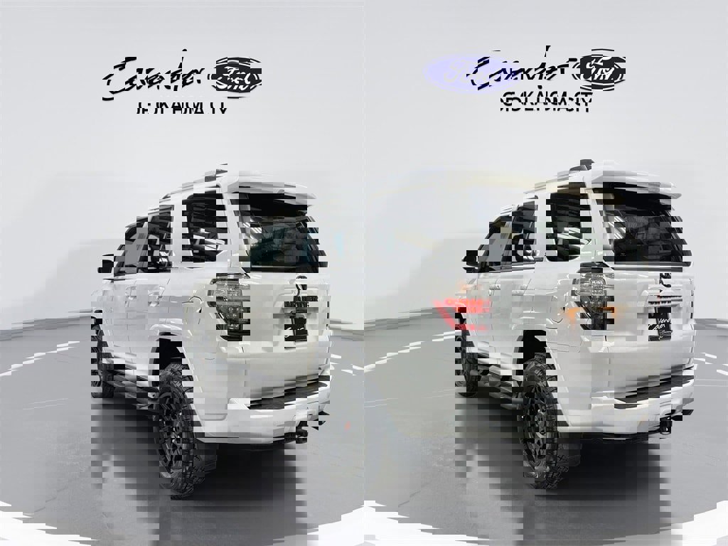 Used 2021 Toyota 4Runner SR5 Premium image 6