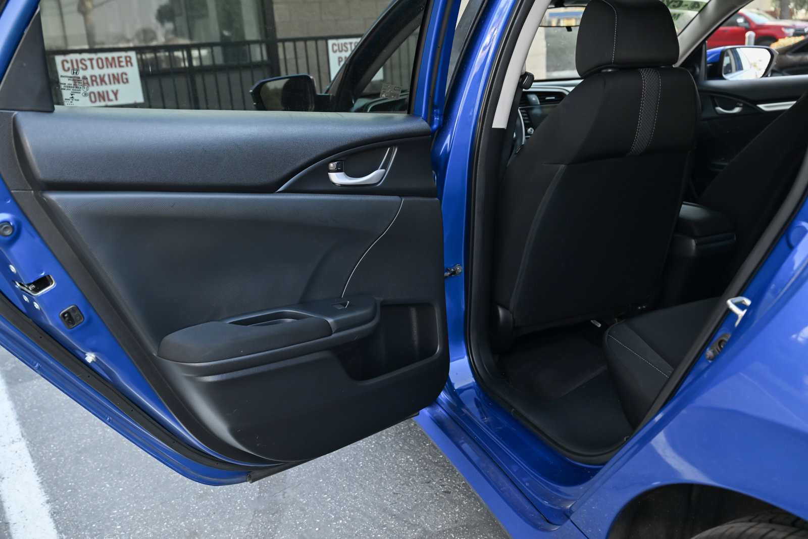 Used 2020 Honda Civic EX image 30