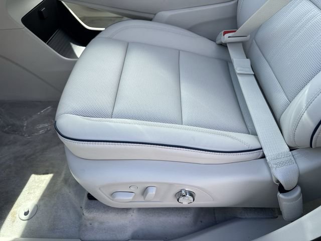 New 2026 Buick Enclave Avenir w/ Super Cruise Package image 12