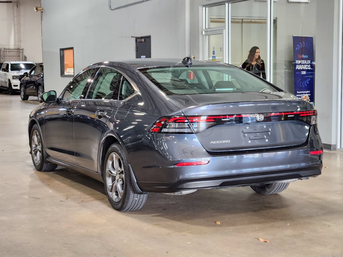 Used 2023 Honda Accord EX image 7