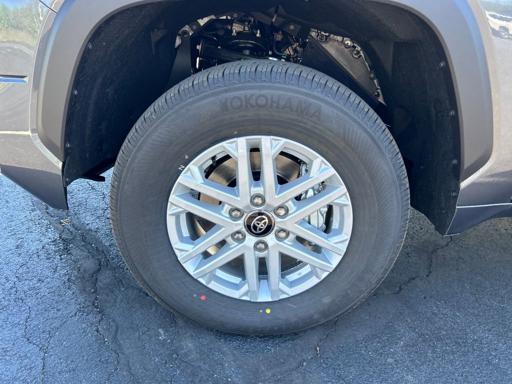 New 2026 Toyota Tundra SR5 AWD/4WD image 28