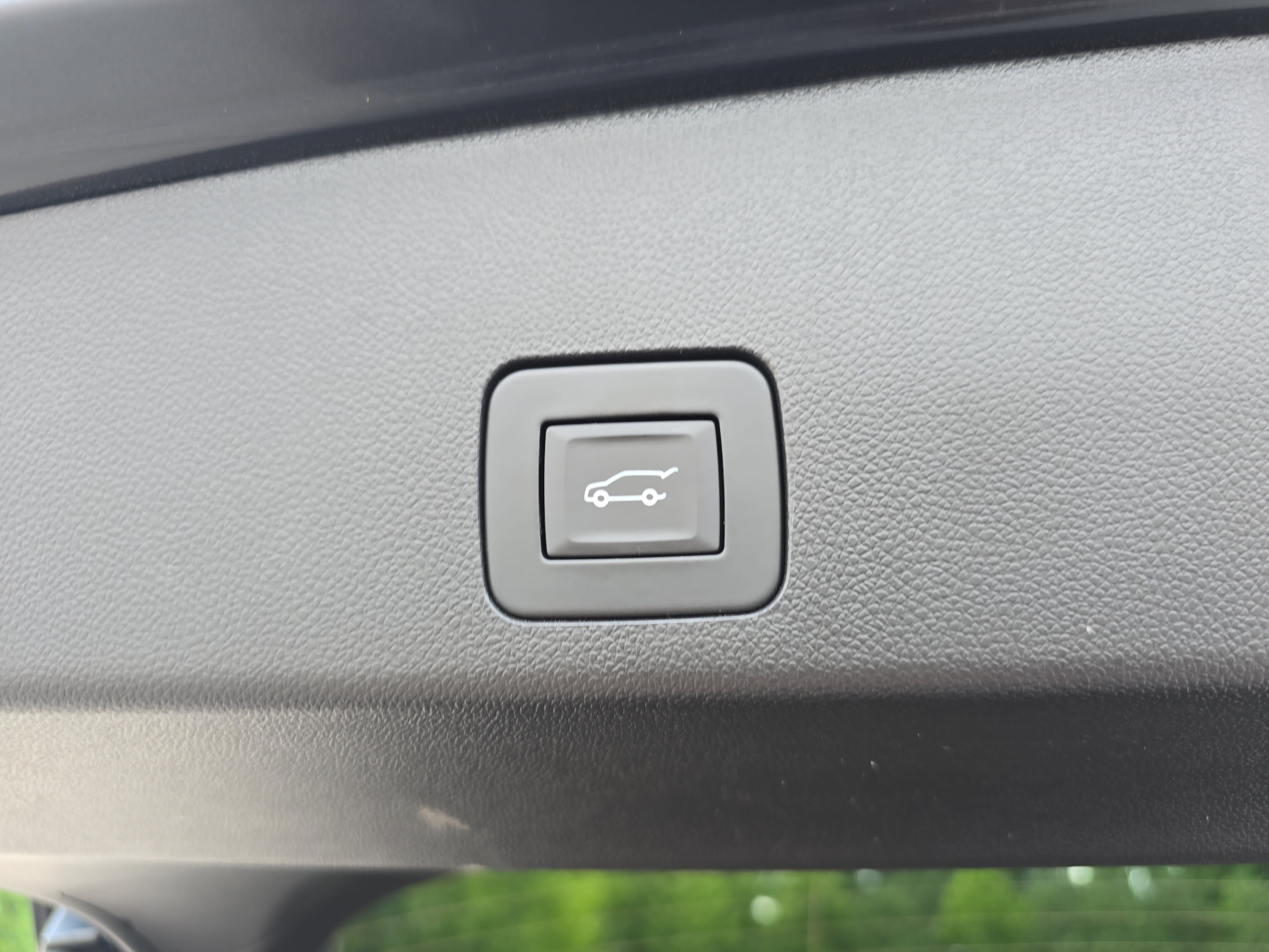 Used 2024 Buick Encore GX Sport Touring w/ Experience Buick Package AWD/4WD image 13