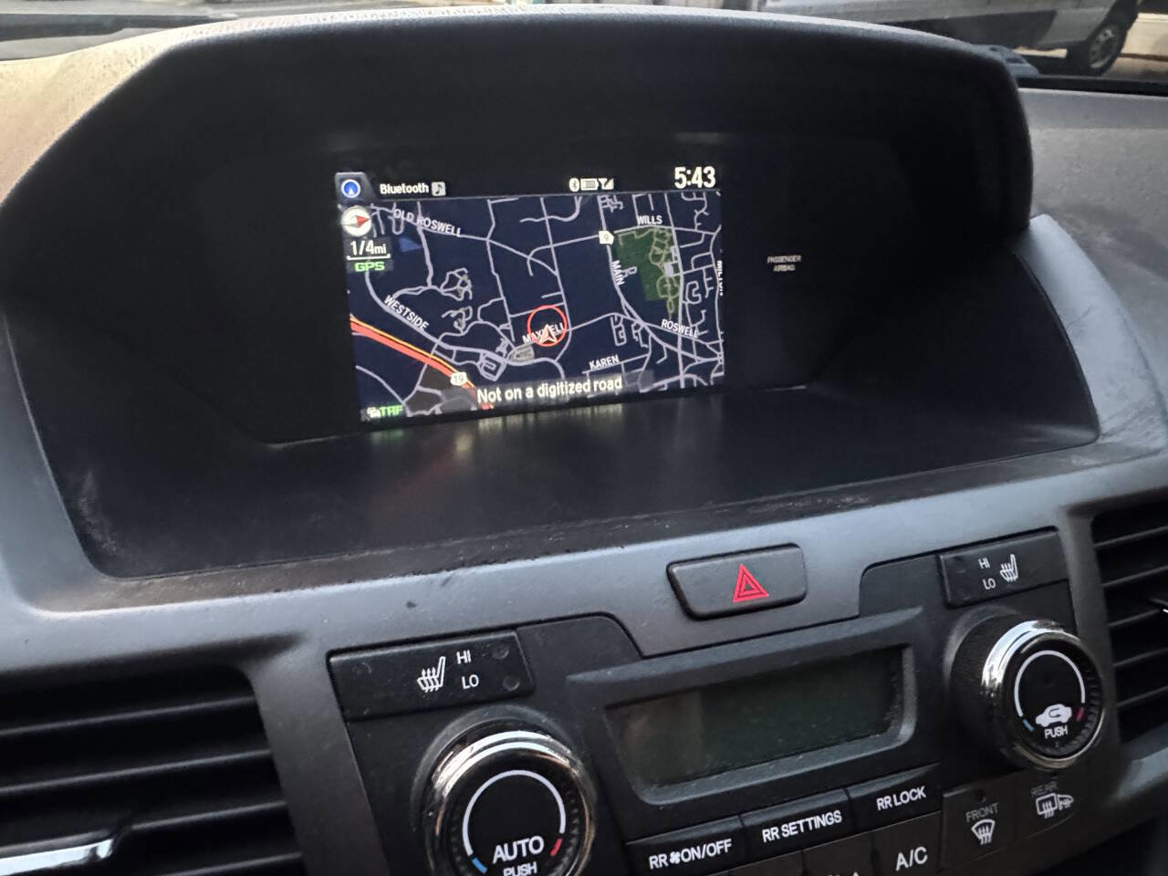 Used 2015 Honda Odyssey Touring Elite image 12