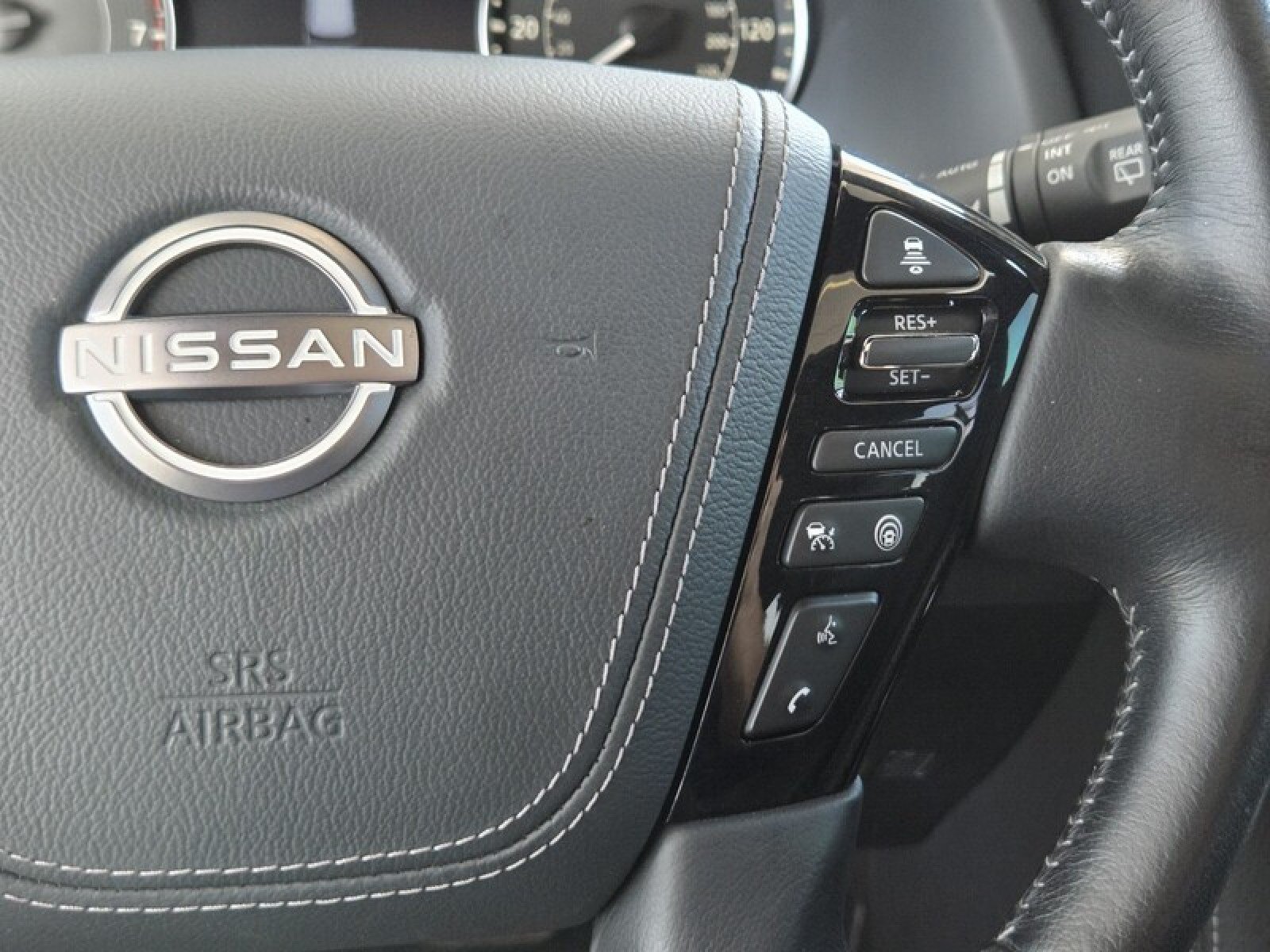 Used 2023 Nissan Armada Platinum w/ Captain's Chairs Package AWD/4WD image 30