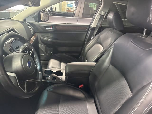 Used 2018 Subaru Outback 2.5i Limited AWD/4WD image 7
