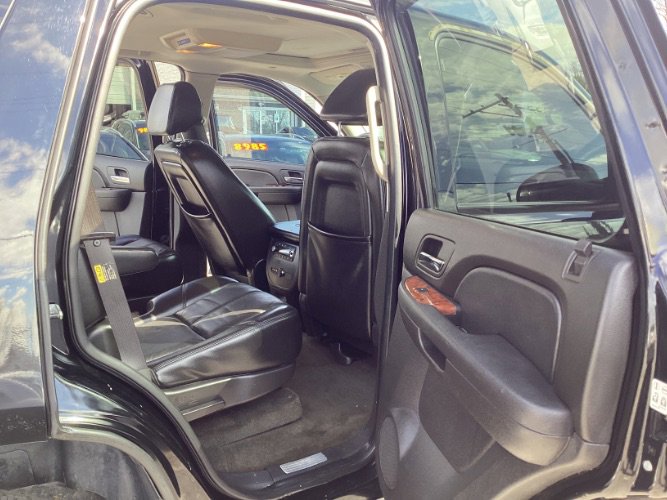Used 2007 Chevrolet Tahoe LT w/ LT Preferred Equipment Group image 8