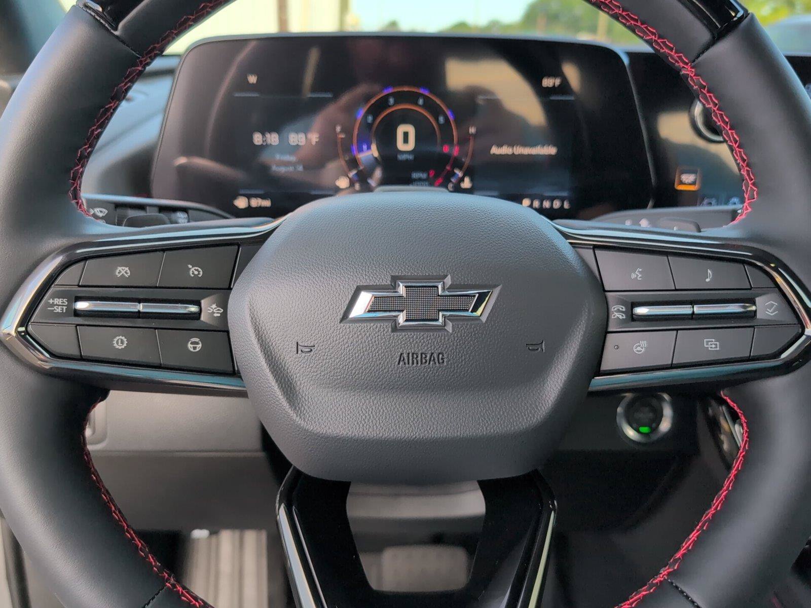 New 2026 Chevrolet Traverse RS w/ LPO, Floor Liner Package FWD image 23