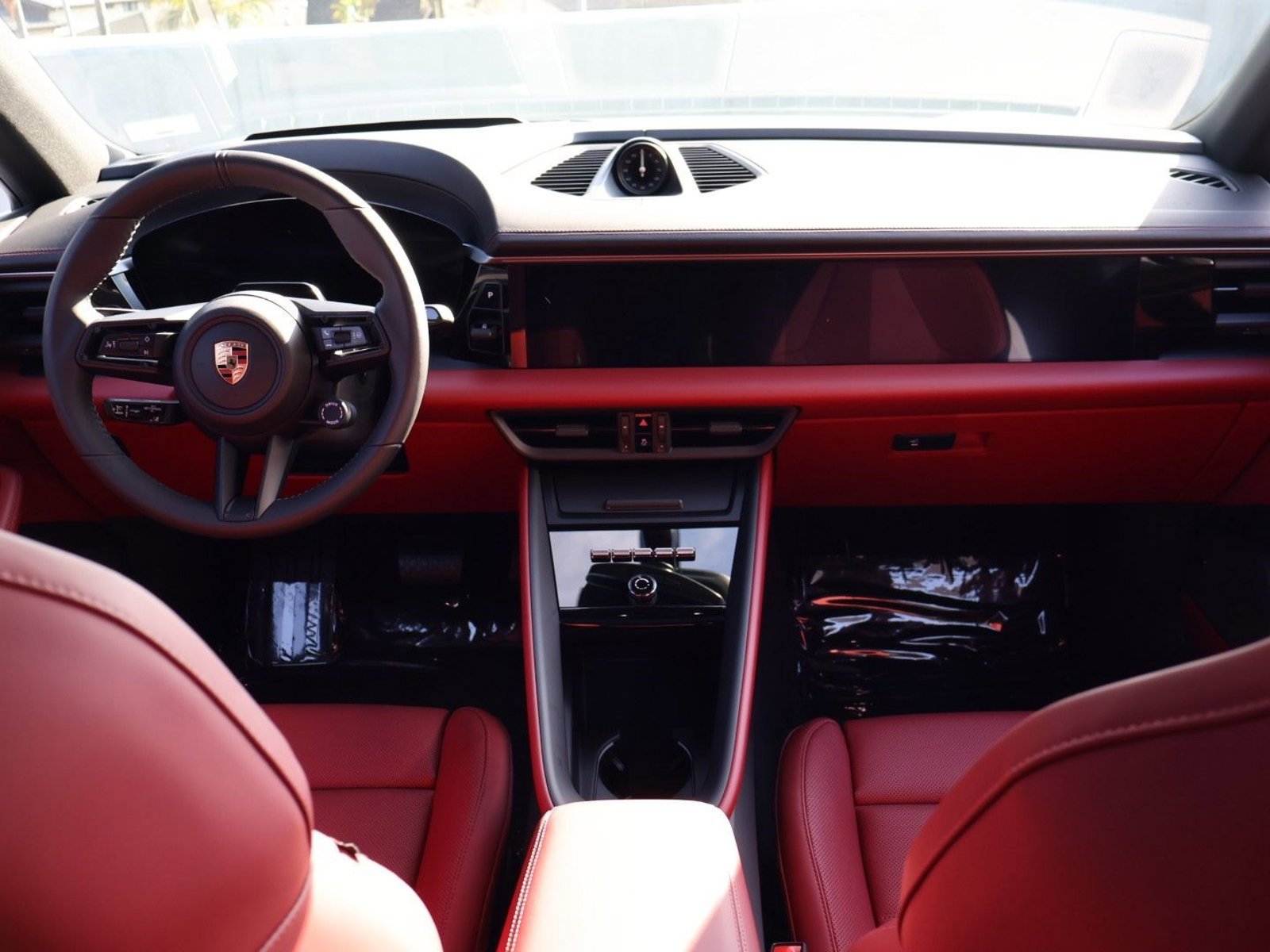 New 2026 Porsche Macan 4 Electric AWD/4WD image 20