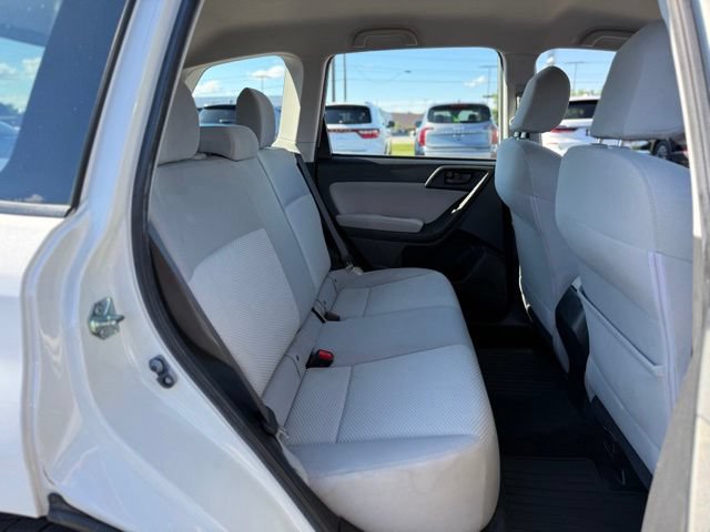 Used 2015 Subaru Forester 2.5i w/ Alloy Wheel Package AWD/4WD image 16