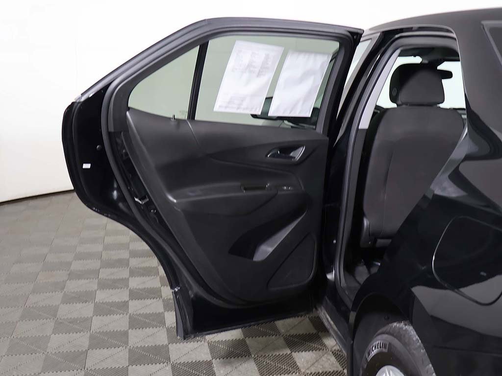 Used 2023 Chevrolet Equinox LT image 17
