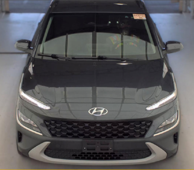 Used 2022 Hyundai Kona SEL AWD/4WD image 2