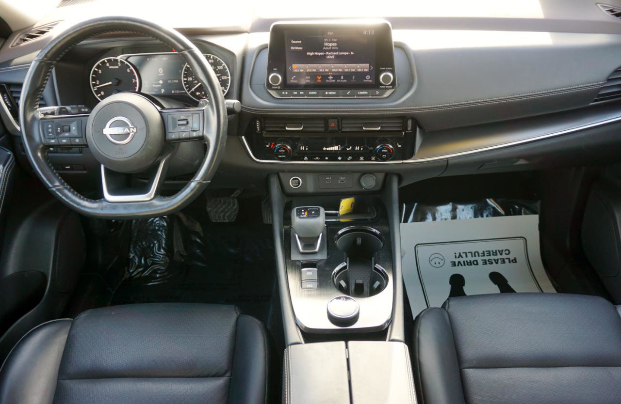 Used 2023 Nissan Rogue SV w/ SV Premium Package image 10