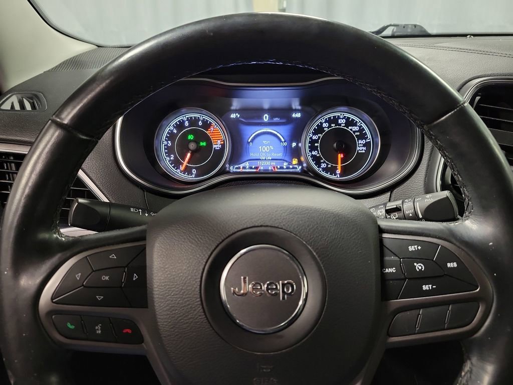 Used 2020 Jeep Cherokee Limited image 15