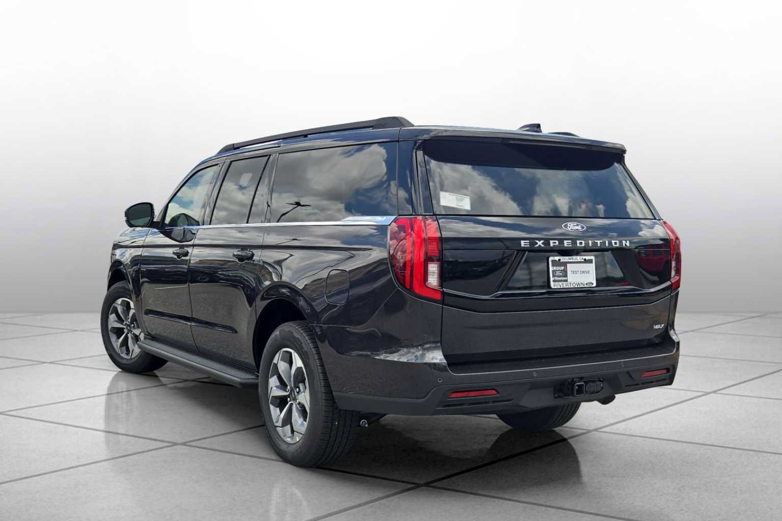 New 2027 Ford Expedition Max Active RWD image 13