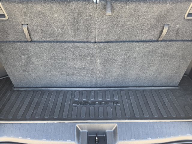 Used 2025 Toyota 4Runner SR5 AWD/4WD image 27