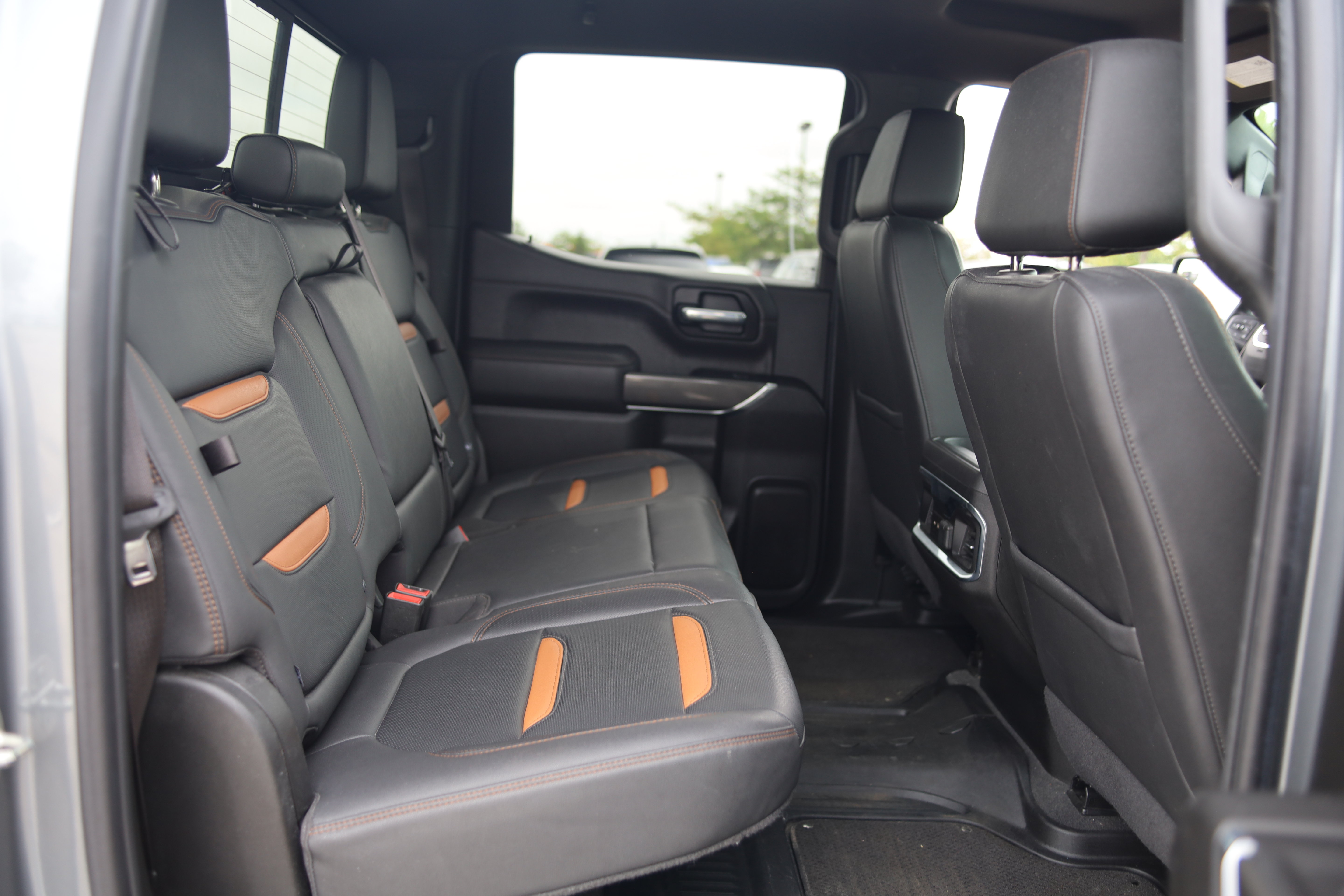 Used 2022 GMC Sierra 1500 AT4 w/ AT4 Preferred Package AWD/4WD image 34