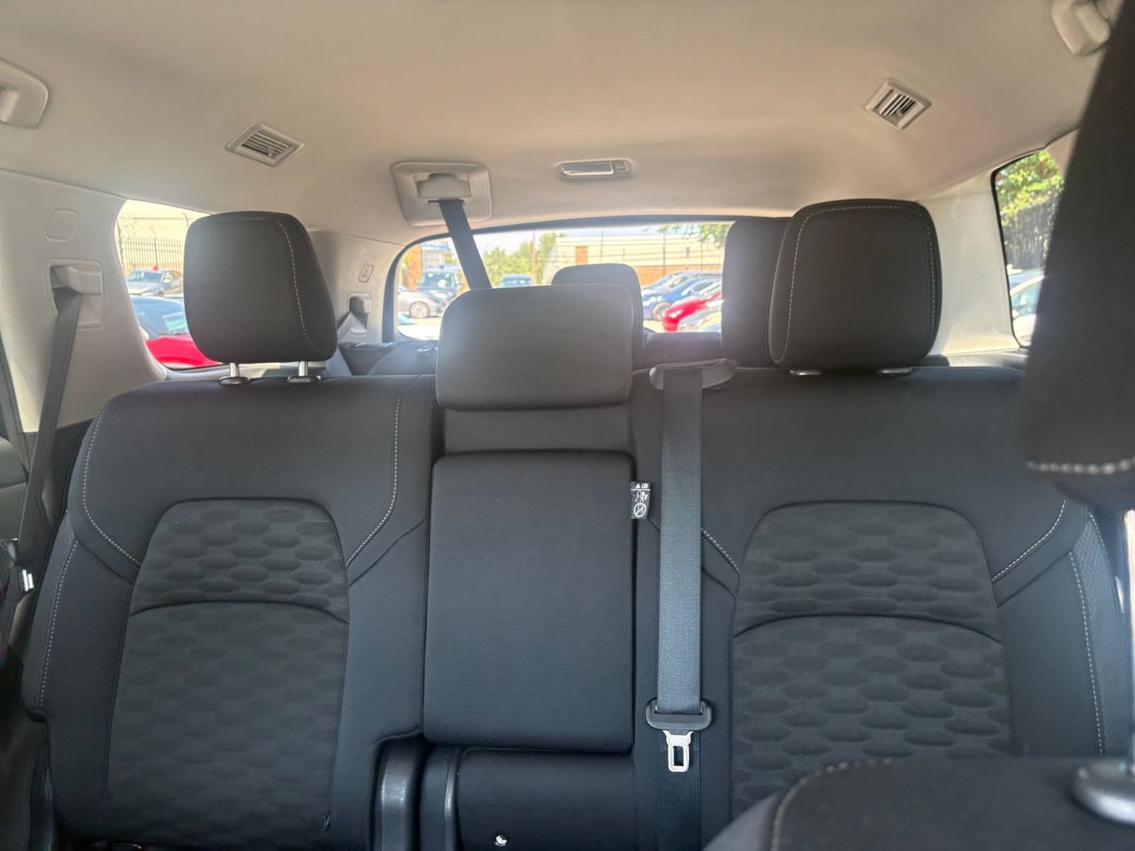 Used 2026 Nissan Pathfinder SV FWD image 51