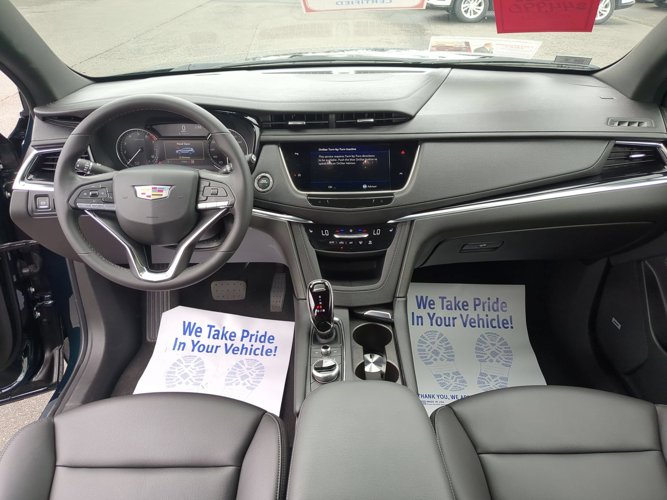 Certified 2024 Cadillac XT6 Luxury w/ LPO, Floor Liner Package AWD/4WD image 18