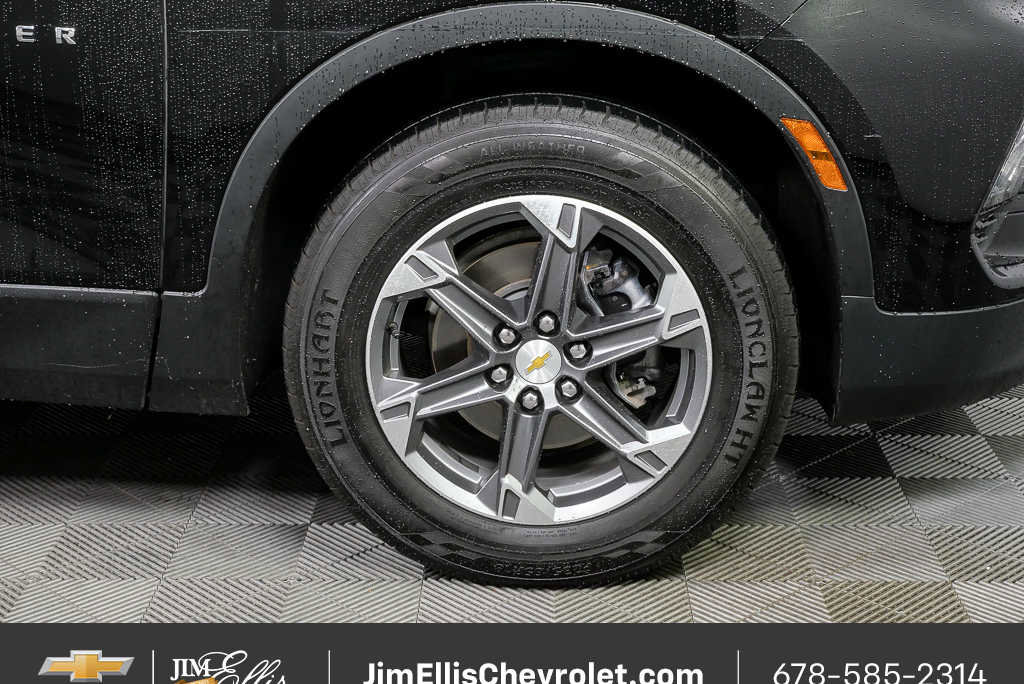 Certified 2024 Chevrolet Blazer LT image 36