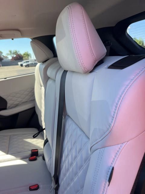 Used 2024 Mitsubishi Outlander SEL image 10