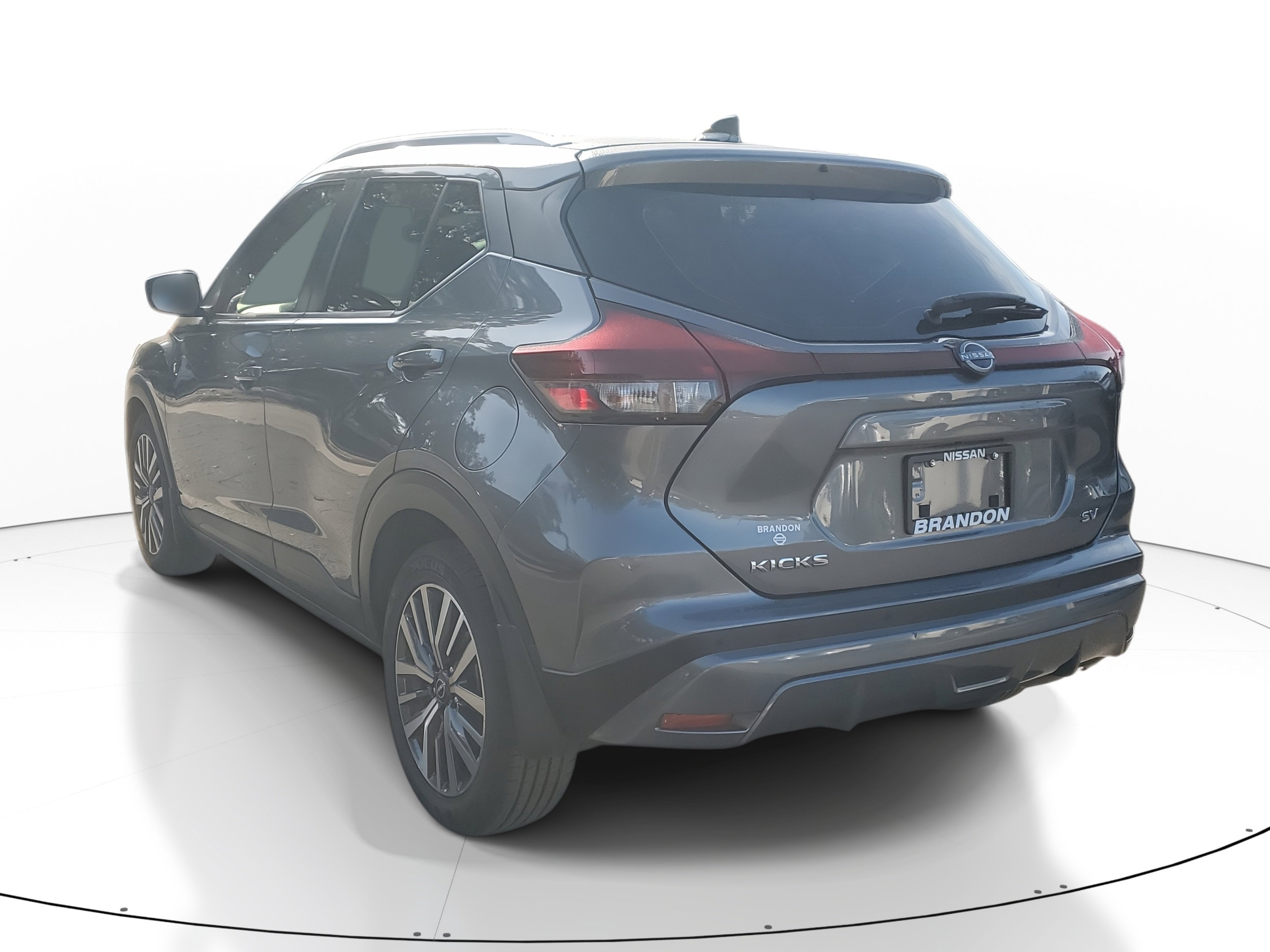 Used 2023 Nissan Kicks SV w/ Interior Electronics Package image 5
