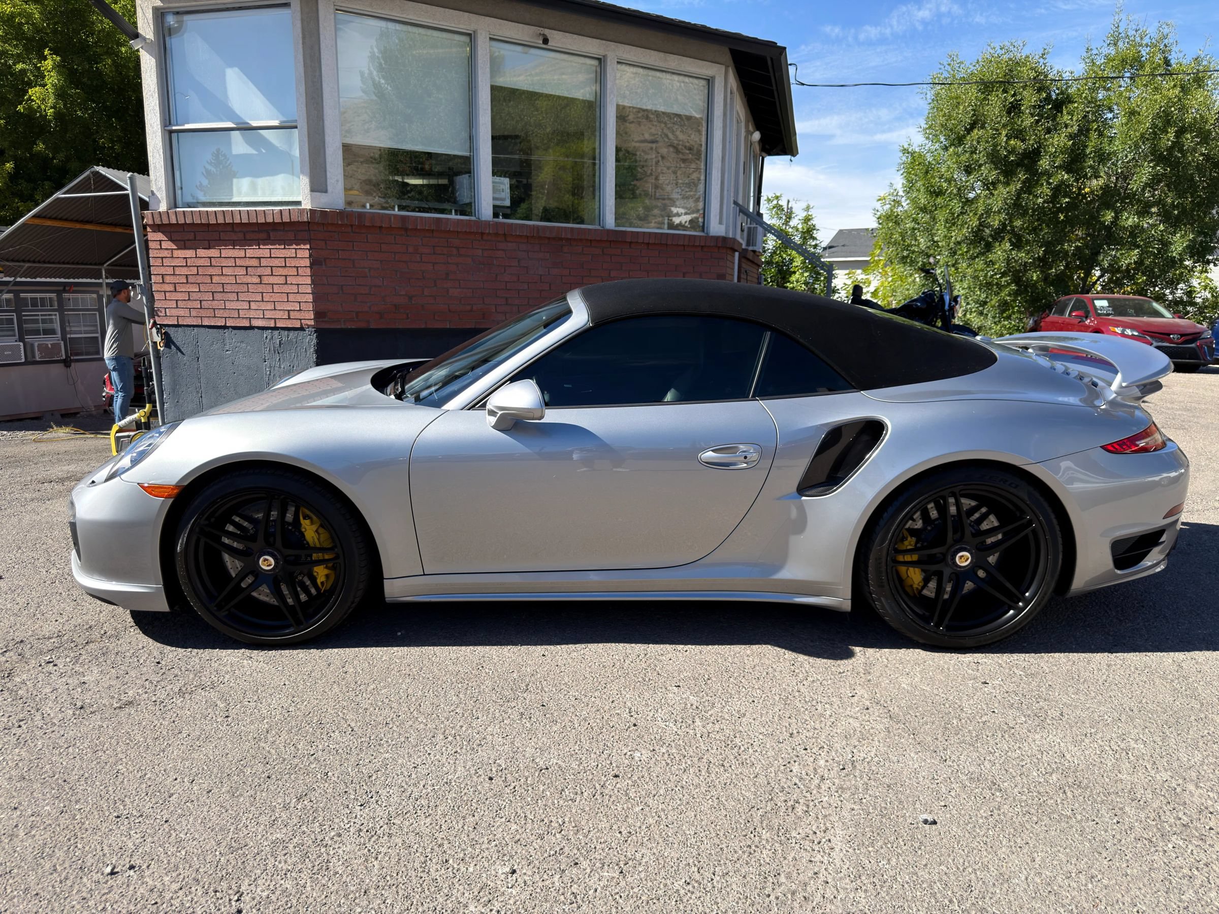 Used 2016 Porsche 911 Turbo S AWD/4WD image 5