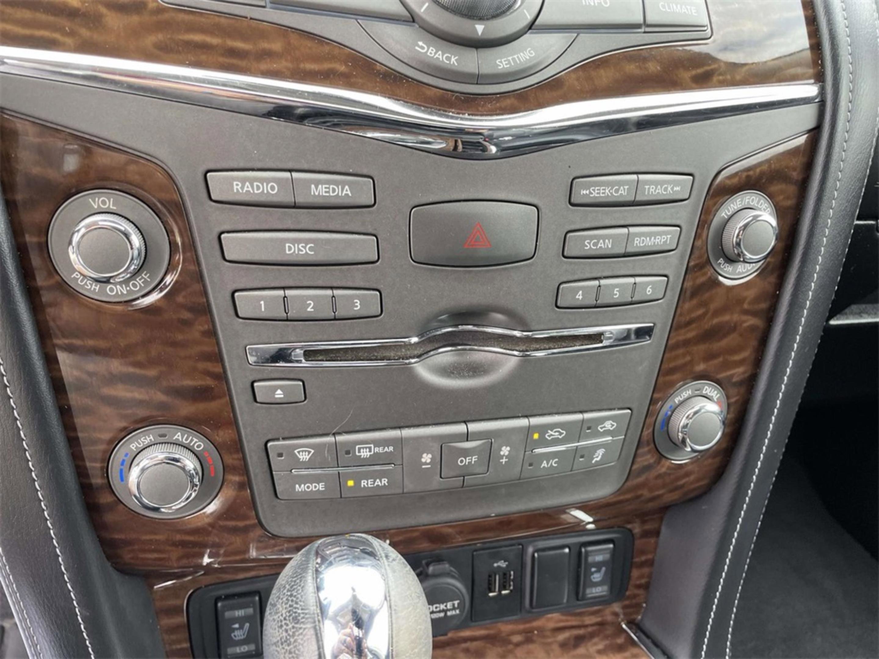 Used 2019 Nissan Armada SL w/ Premium Package image 14