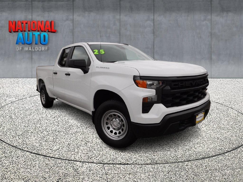 Used 2025 Chevrolet Silverado 1500 W/T RWD image 1