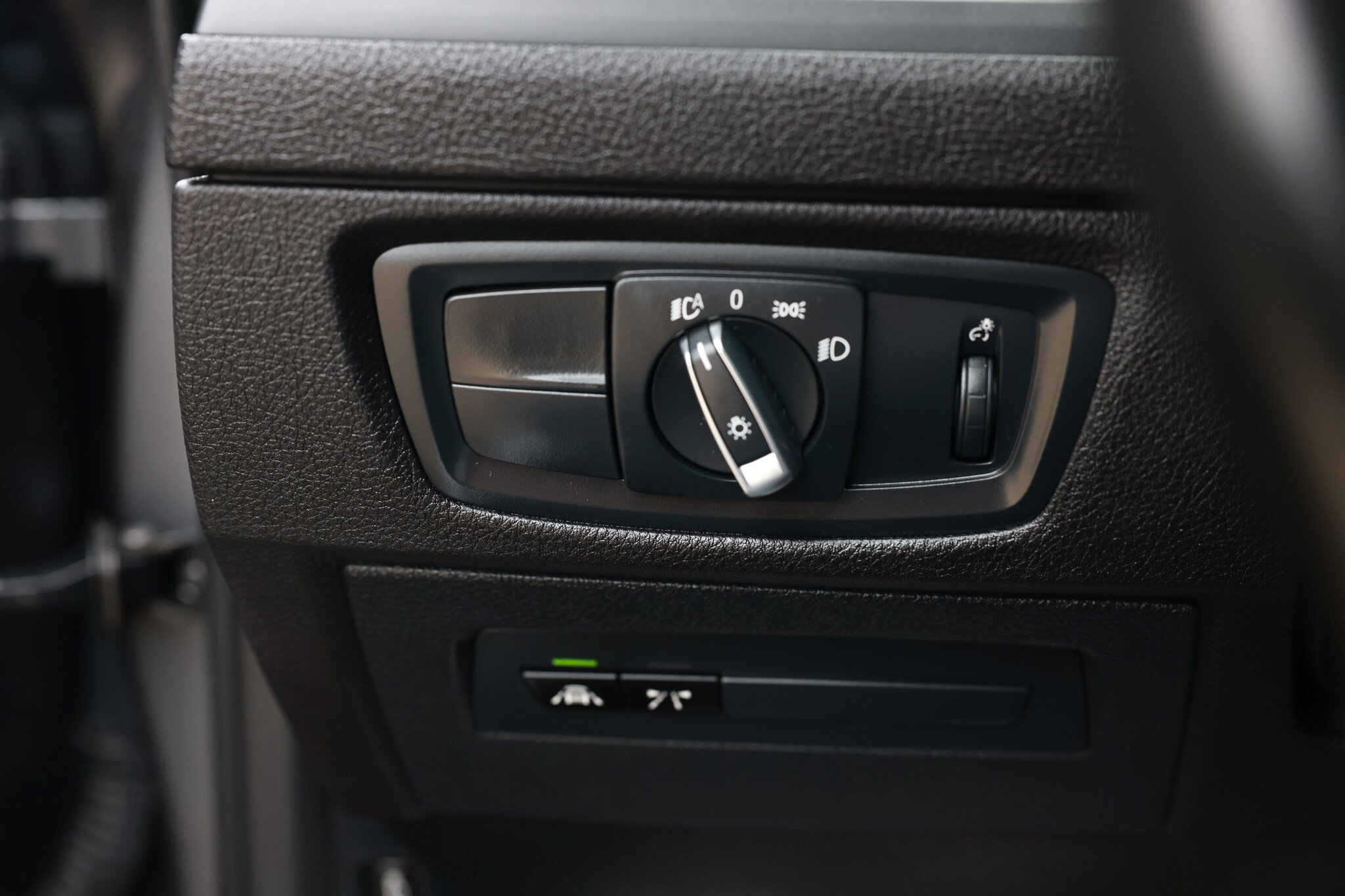 Used 2018 BMW M2 image 52