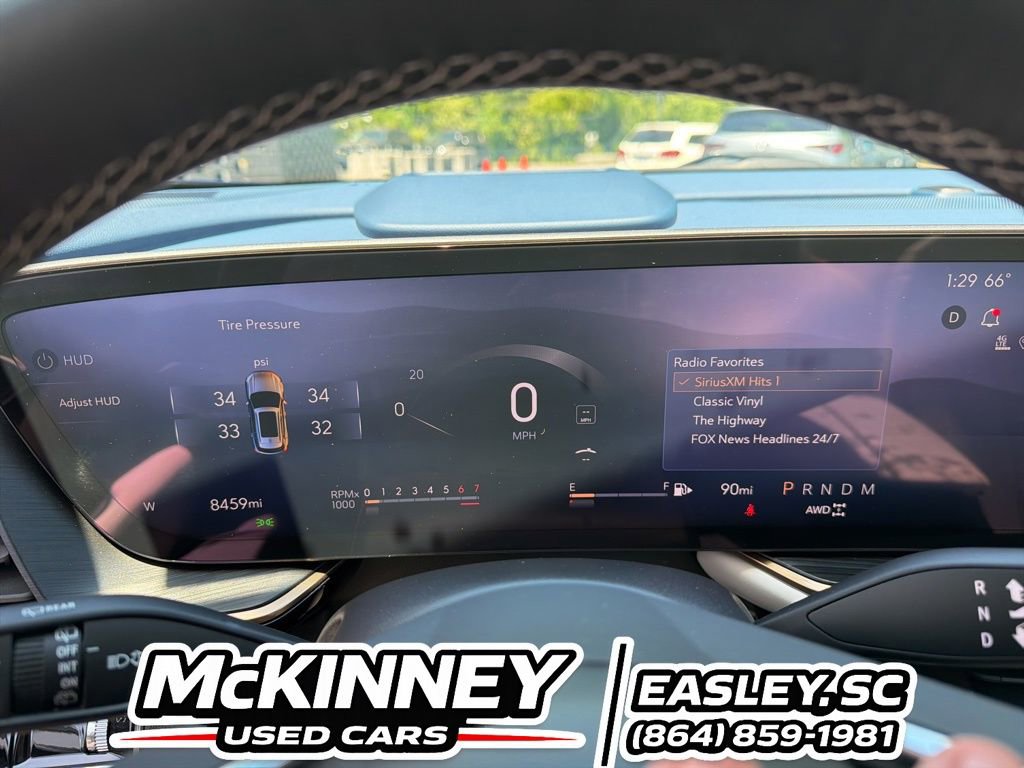Used 2024 Buick Envision Avenir AWD/4WD image 56