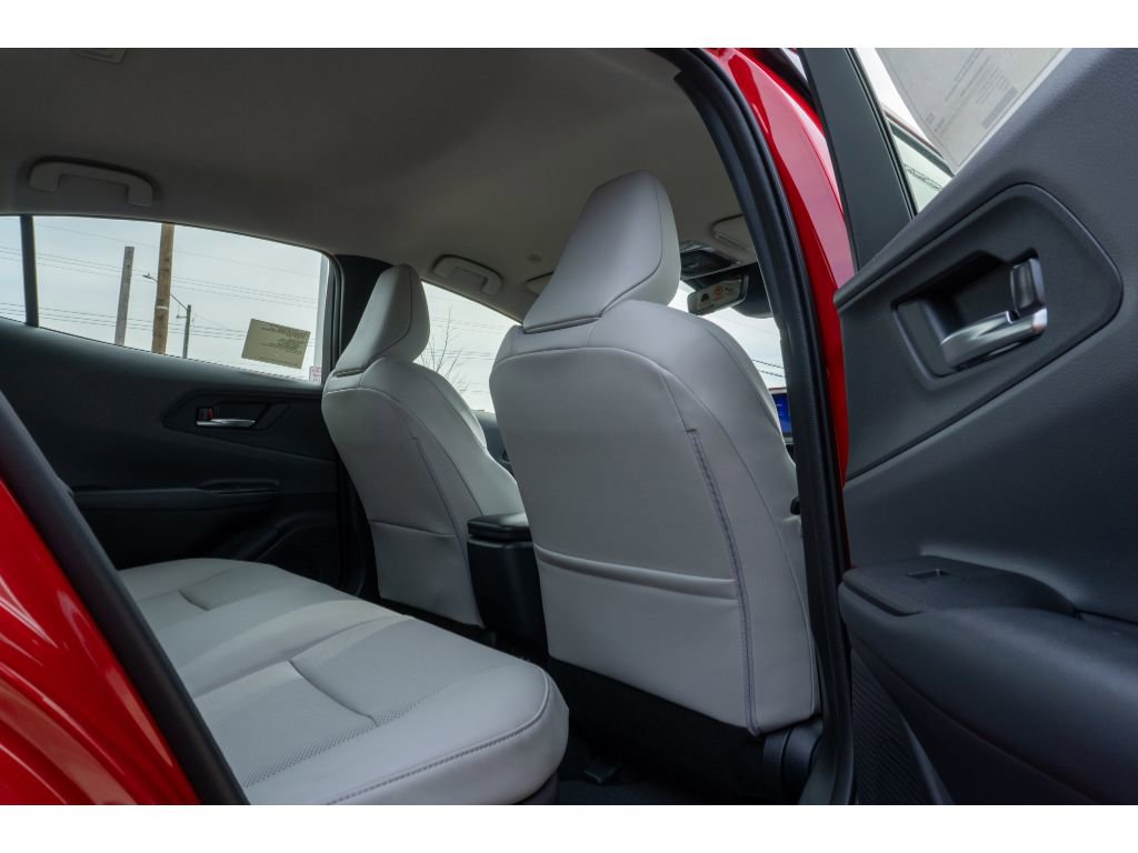 New 2026 Toyota Prius XLE image 15