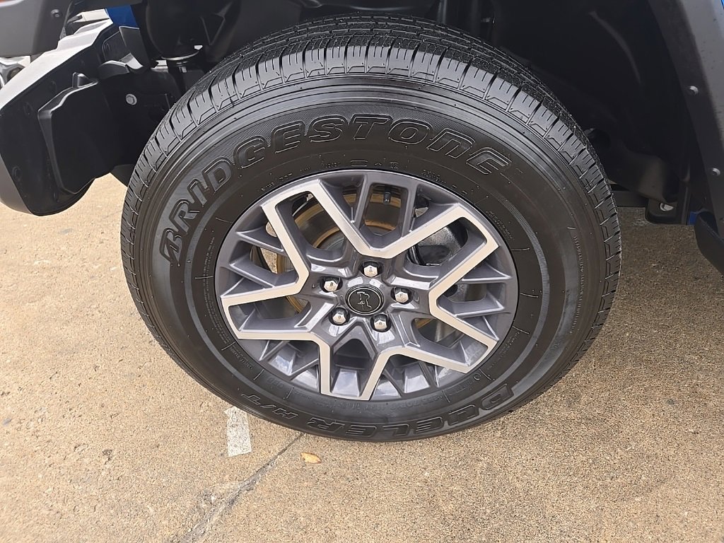 Used 2024 Jeep Wrangler Sahara w/ Technology Group image 27