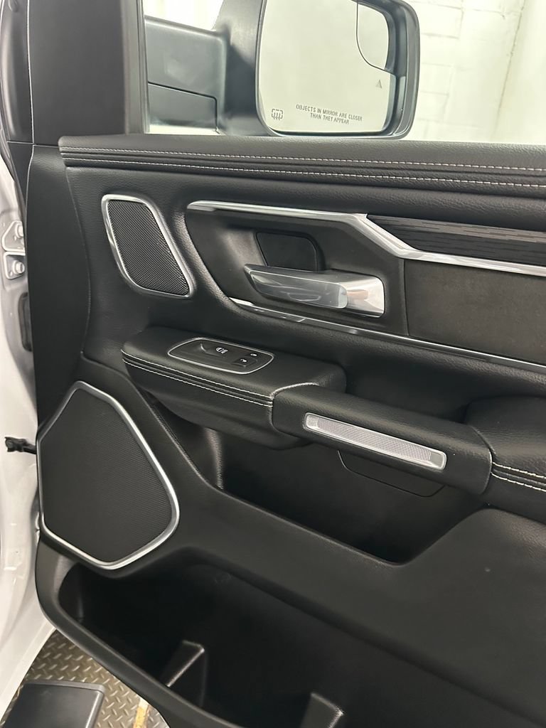 Used 2023 RAM 1500 Laramie AWD/4WD image 37