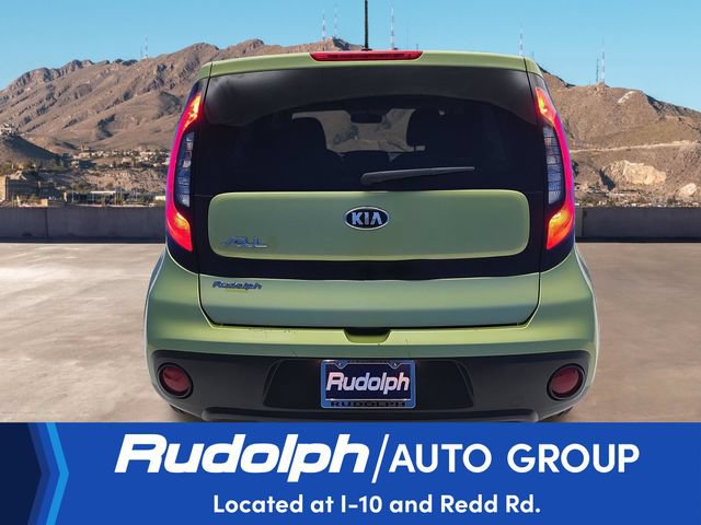 Used 2017 Kia Soul FWD image 4