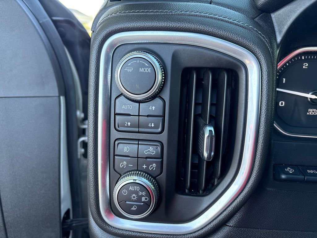 Used 2020 GMC Sierra 2500 Denali w/ Denali Ultimate Package AWD/4WD image 21