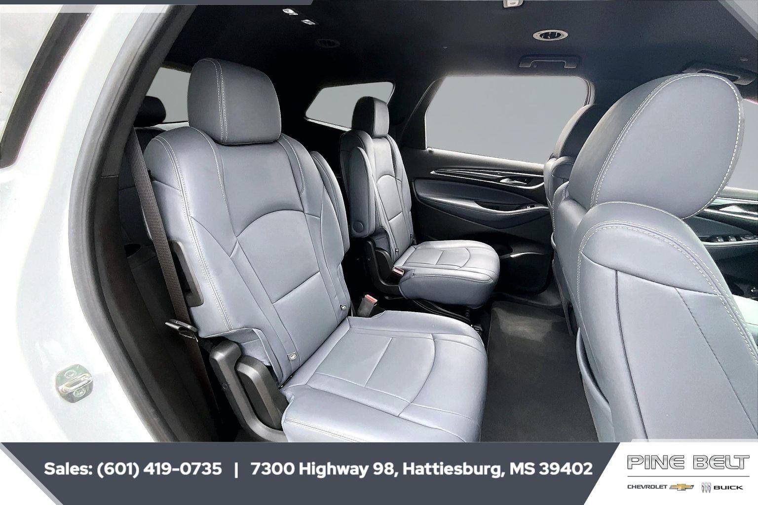 Used 2023 Buick Enclave Essence FWD image 20